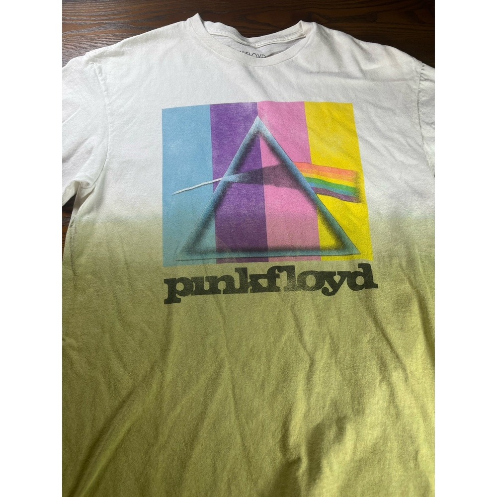 Pink Floyd Dark Side Of The Moon (2020) T-Shirt Size XL Multicolor Graphic Tee